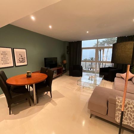 First Line Sea Apartment By Oliva Estepona Dış mekan fotoğraf