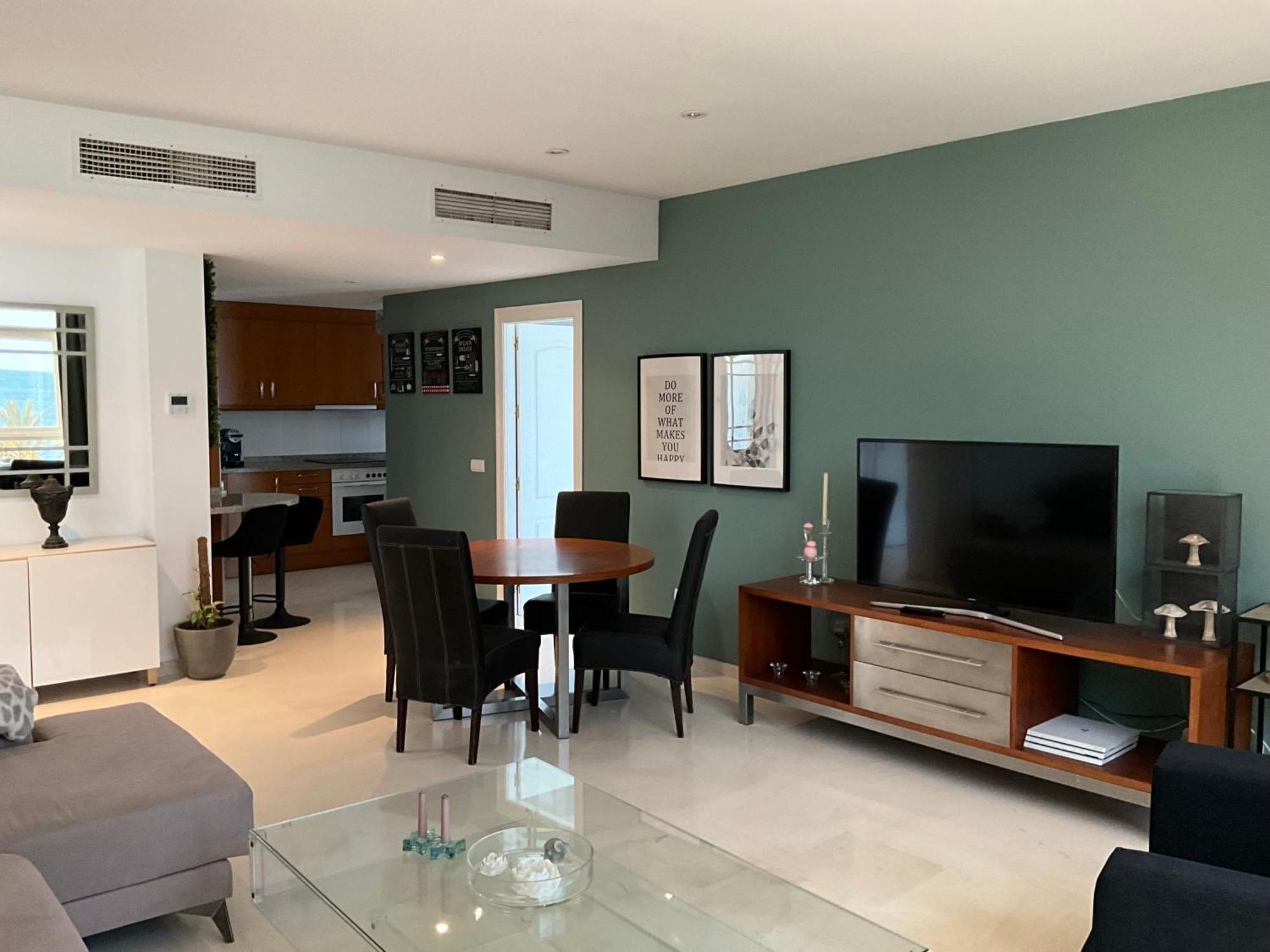 First Line Sea Apartment By Oliva Estepona Dış mekan fotoğraf