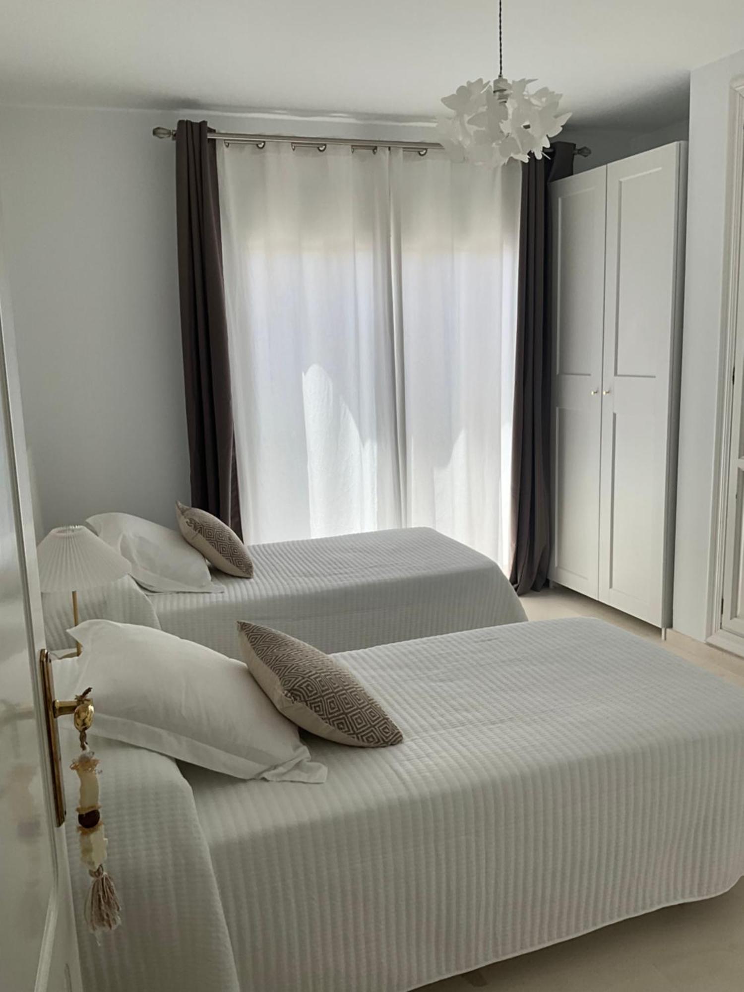 First Line Sea Apartment By Oliva Estepona Dış mekan fotoğraf